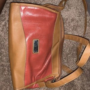 Kenneth Cole Reaction CrossBody Bag